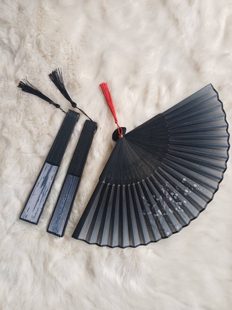 بادبزن مدل ژاپنی شیک | طراحی مینیمال و لاکچری | مناسب استفاده روزمره و مجالس